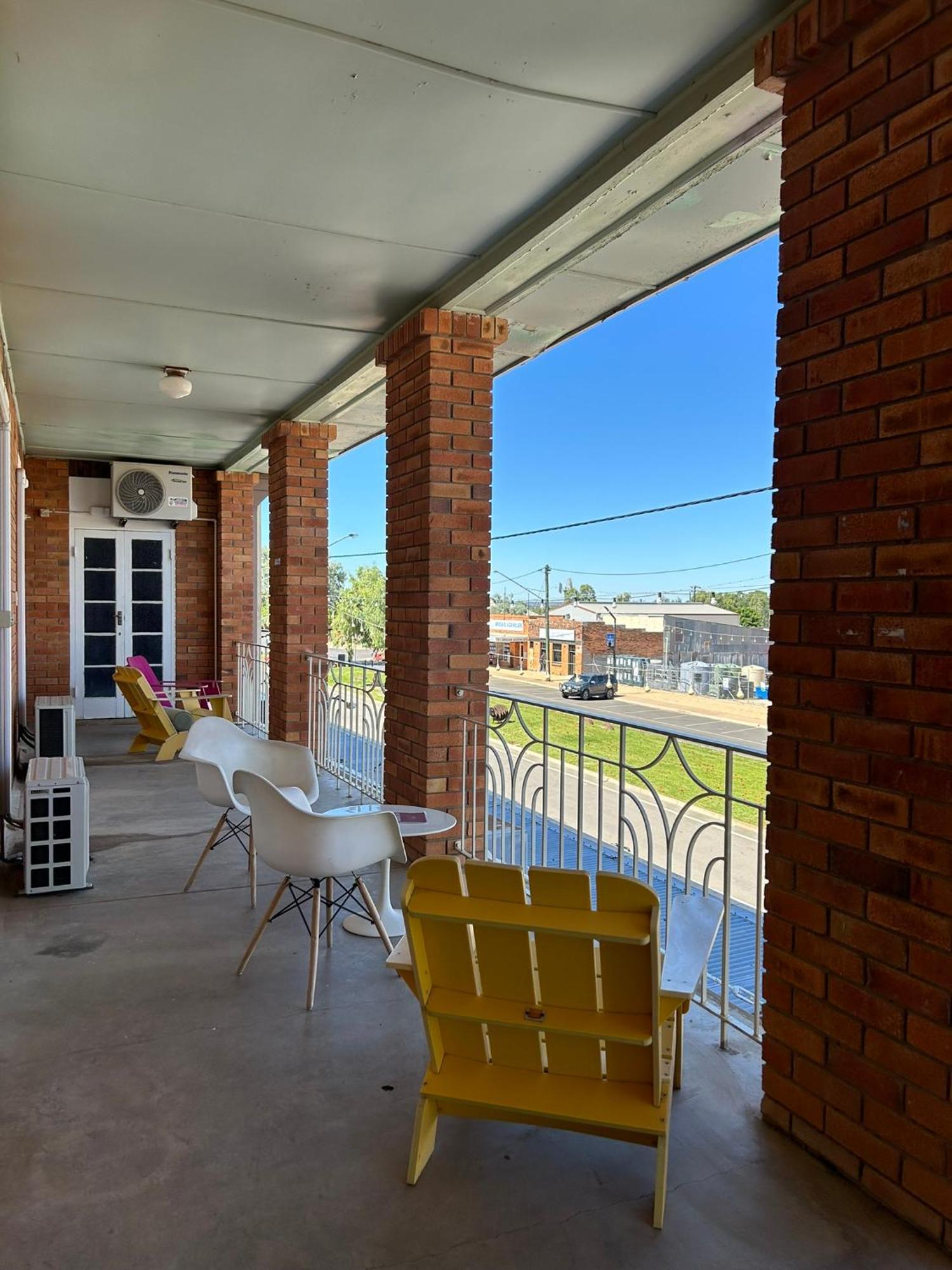 North Gregory Hotel Winton Bagian luar foto